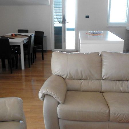 Seaside Apartments Каштела Екстер'єр фото