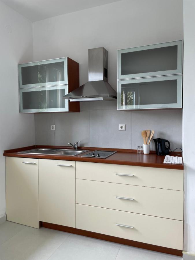 Seaside Apartments Каштела Екстер'єр фото