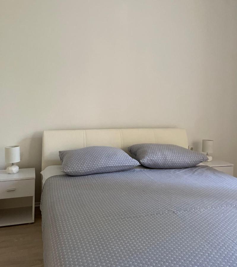 Seaside Apartments Каштела Екстер'єр фото