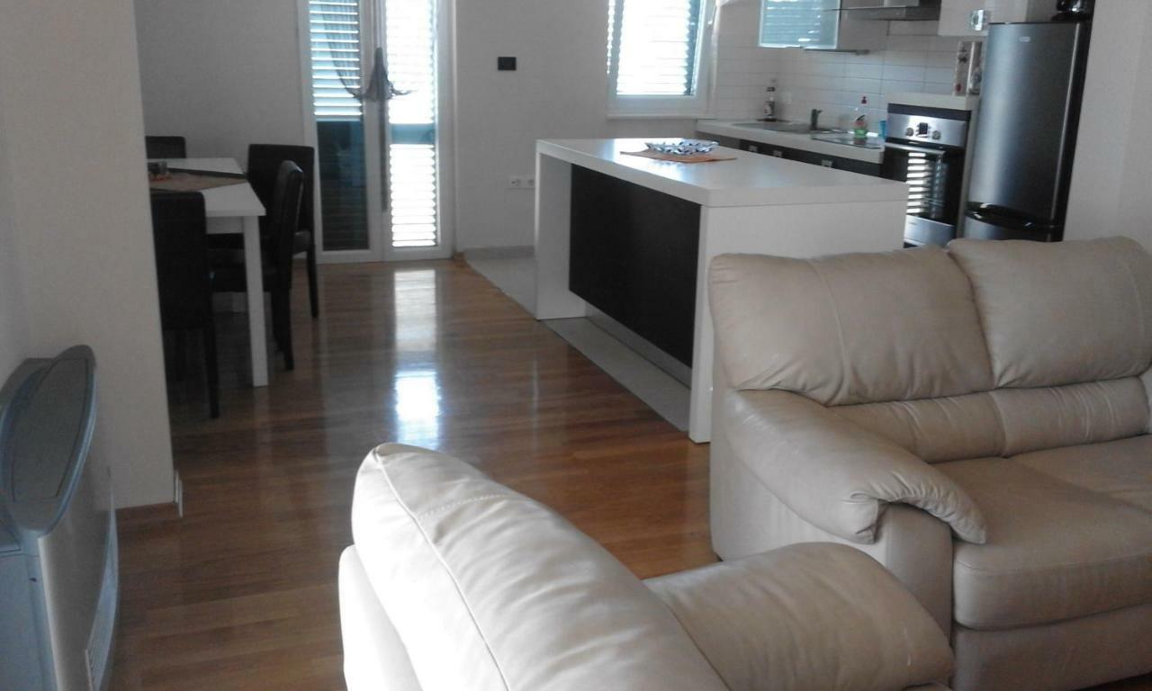 Seaside Apartments Каштела Екстер'єр фото